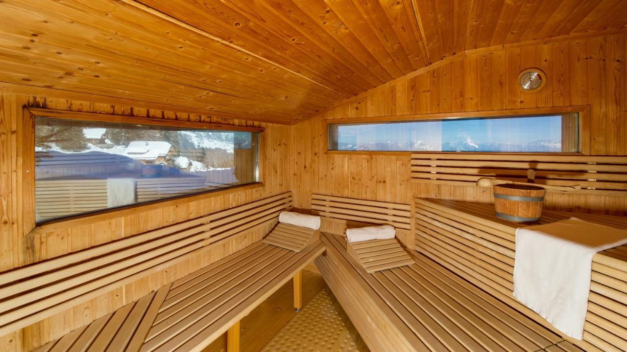 Sattleggers Alpenhof & Feriensternwarte Hotel Greifenburg Luaran gambar