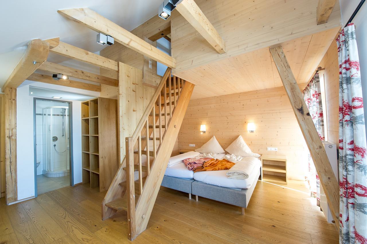 Sattleggers Alpenhof & Feriensternwarte Hotel Greifenburg Luaran gambar
