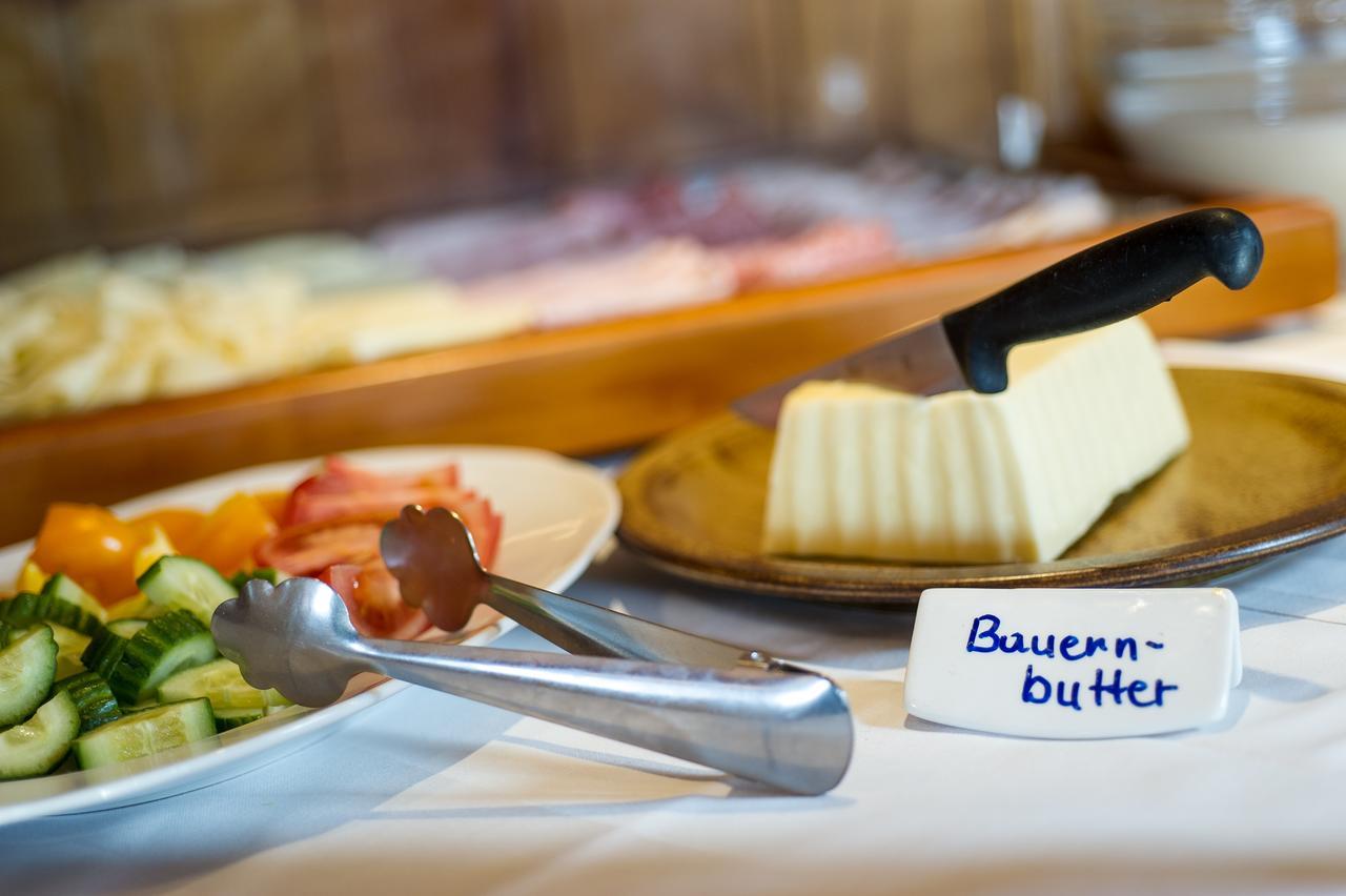 Sattleggers Alpenhof & Feriensternwarte Hotel Greifenburg Luaran gambar