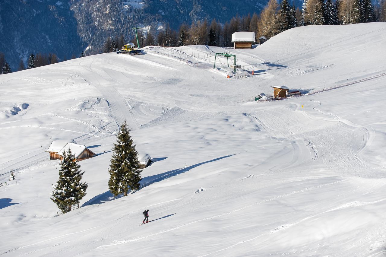 Sattleggers Alpenhof & Feriensternwarte Hotel Greifenburg Luaran gambar